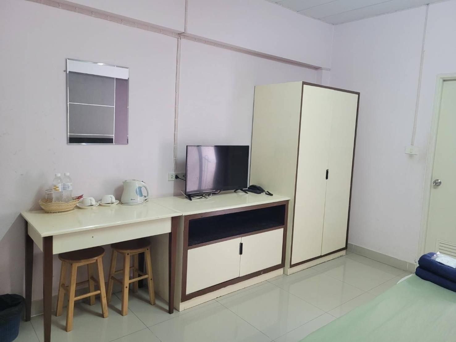Ladapan Mansion Apartment Nonthaburi Ngoại thất bức ảnh